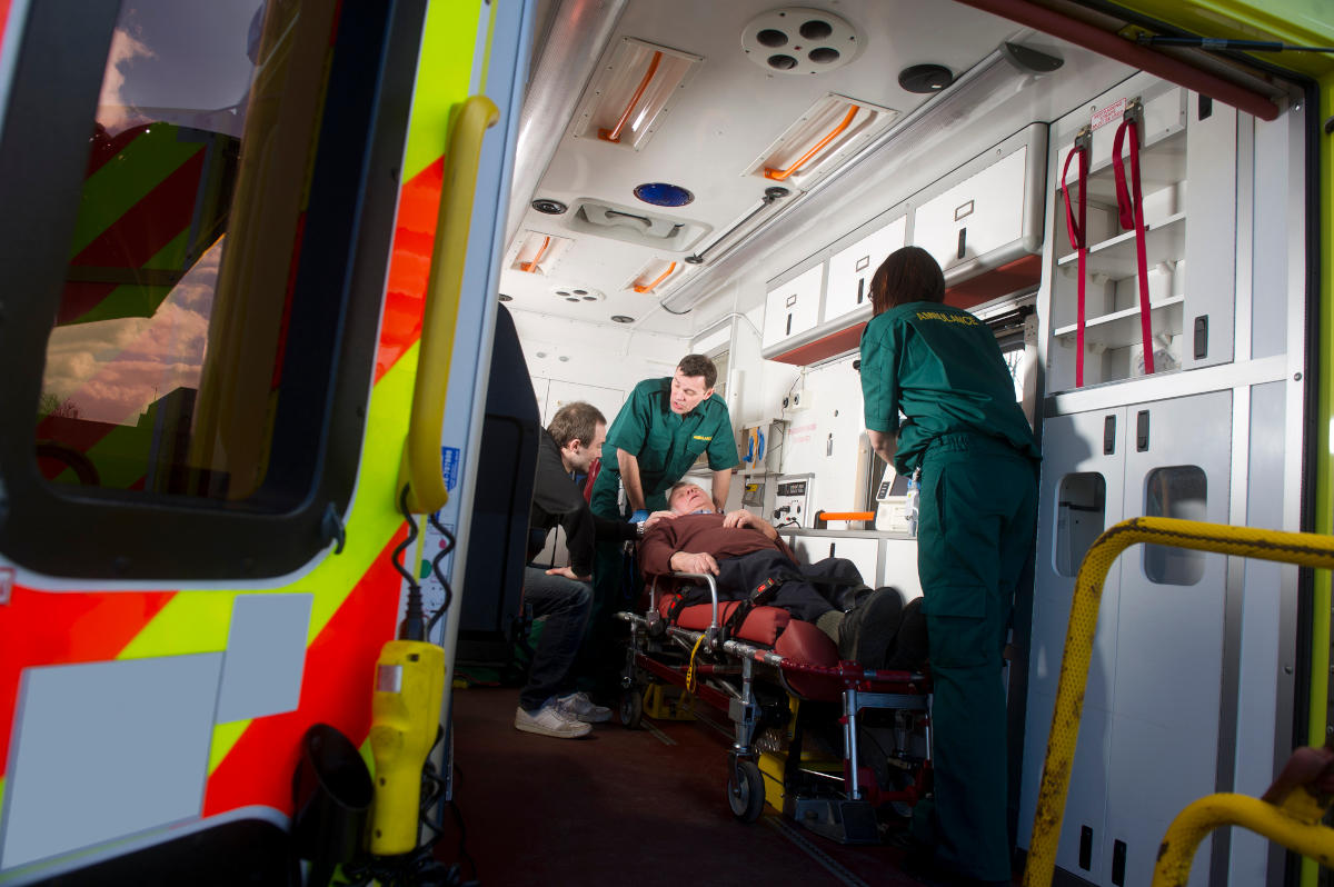 Paramedic with patients1