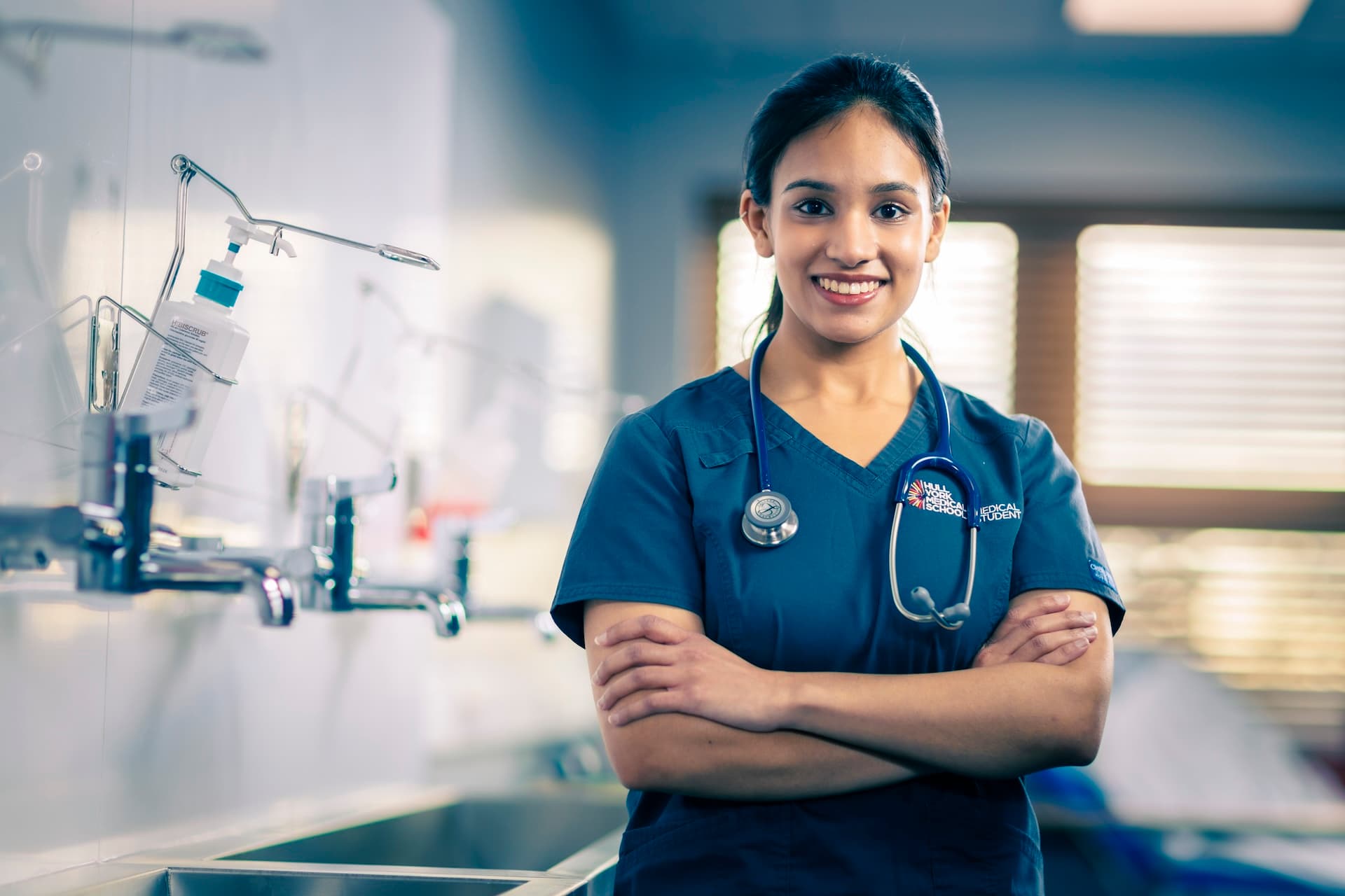 Medicine student Aditi Goyal smiling on a hospital ward