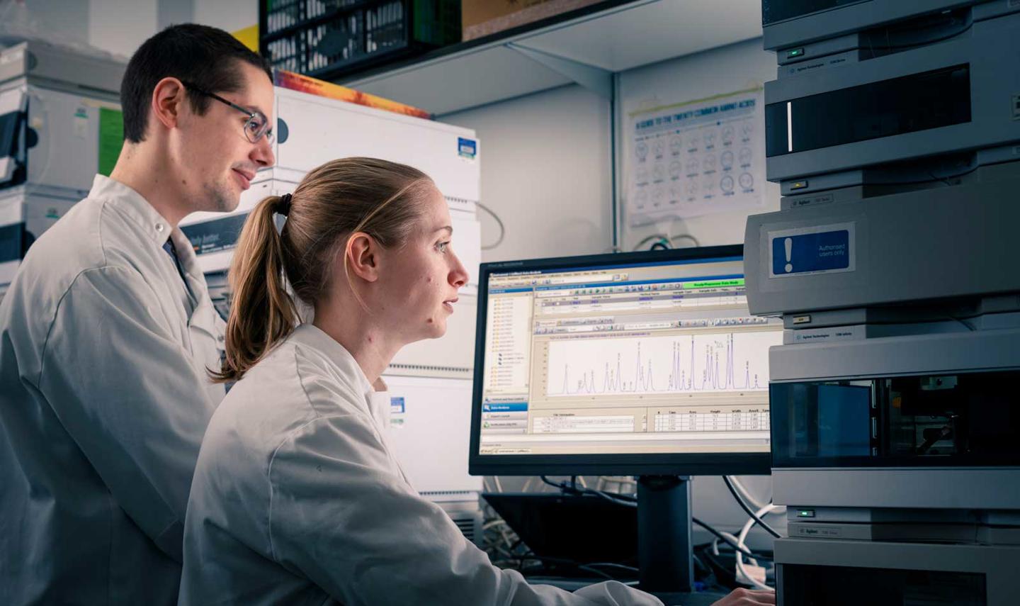 Researchers in the laboratory in the Biomedical Institute for Multimorbidity