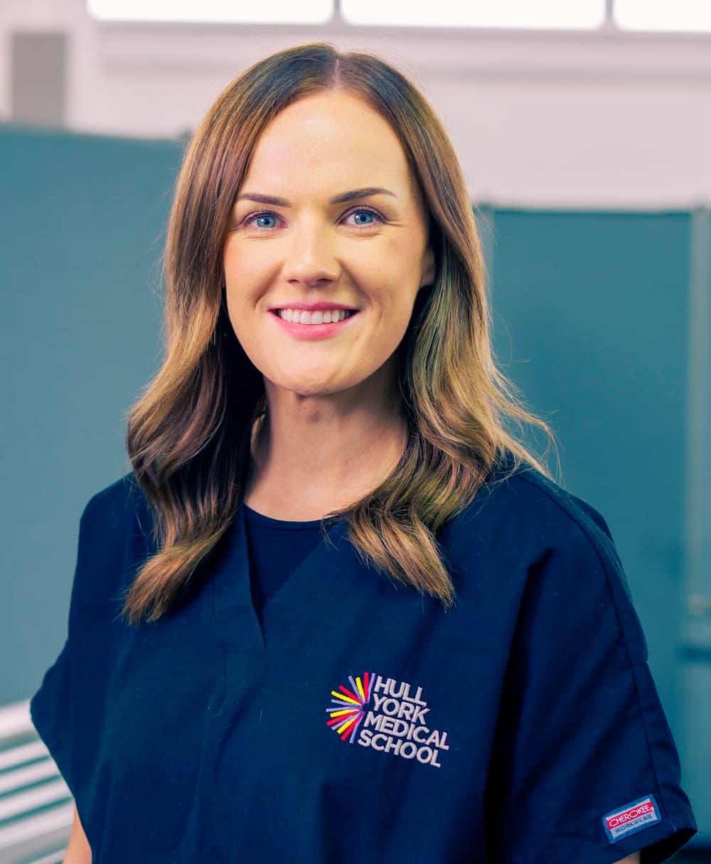 Ms Amy Tomlinson