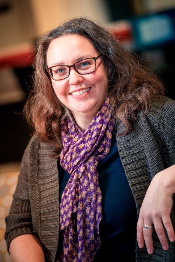 Ms Bronwen Williams