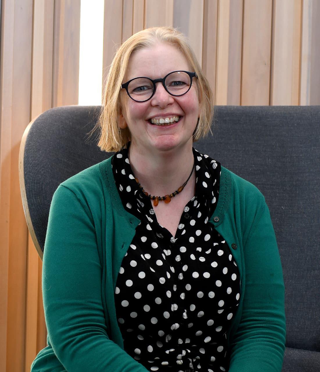 Caitriona Dennis